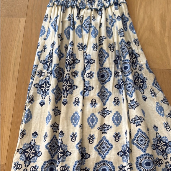 Zara Blue and White Maxi Dress - Picture 3 of 7